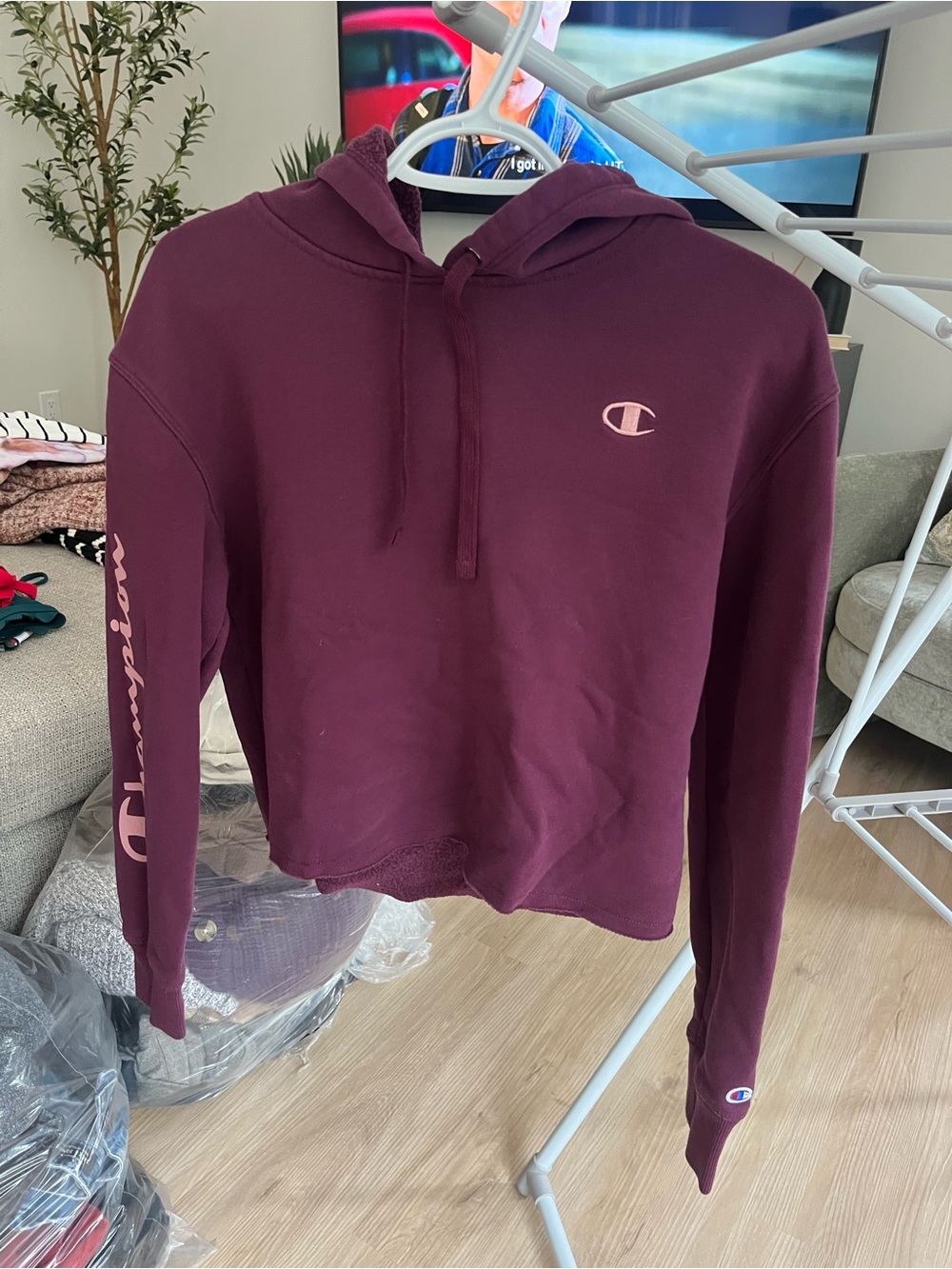 Champion Women's Cropped Hoodie in Wine with Pink Logo